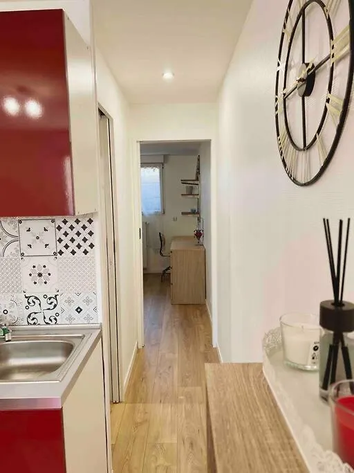 Appartement Ensoleille A 15 Minutes De Paris Vitry-sur-Seine 0*,  France
